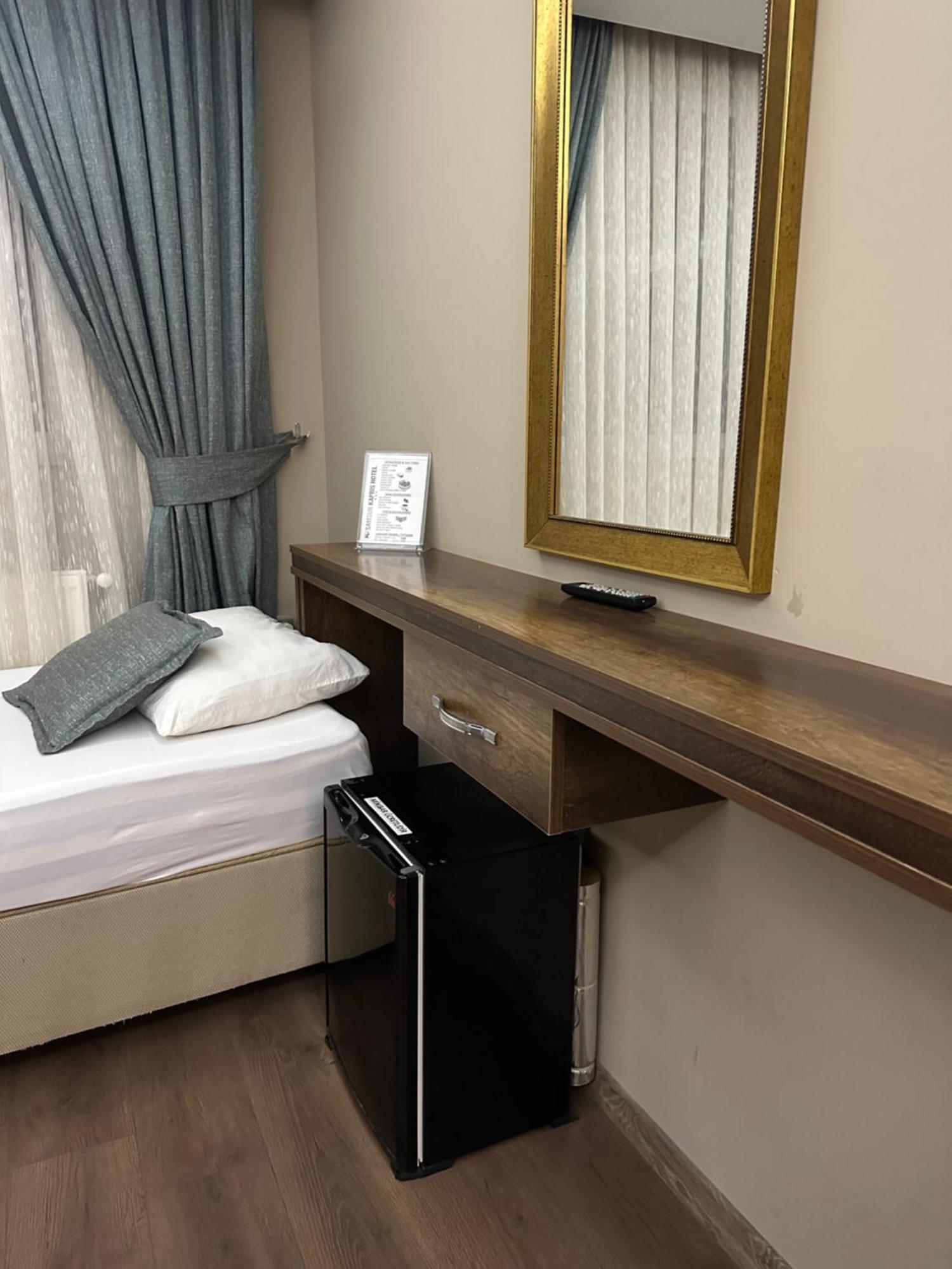 Grand Delux Hotel Самсун Экстерьер фото